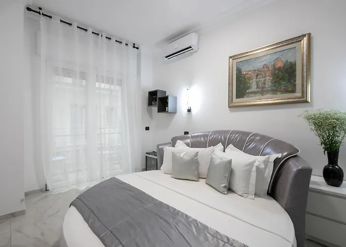 Gregorio Vii Luxury San Damaso 3* רומא