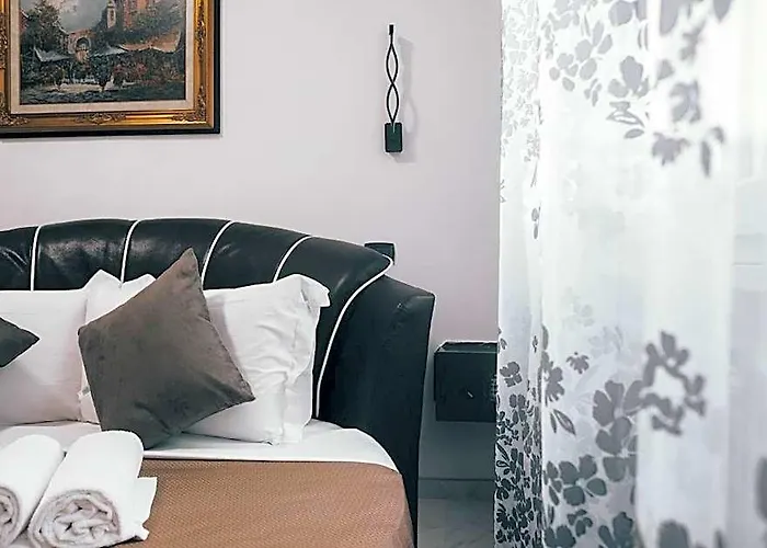 Gregorio Vii Luxury San Damaso 3* רומא